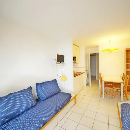 Apartment Cap Esterel Village : Studio Rez De Jardin J2 : 78la *